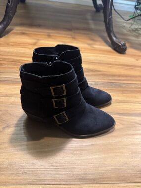 Sole Society Black Suede Leather Triple-Buckle Ankle Booties